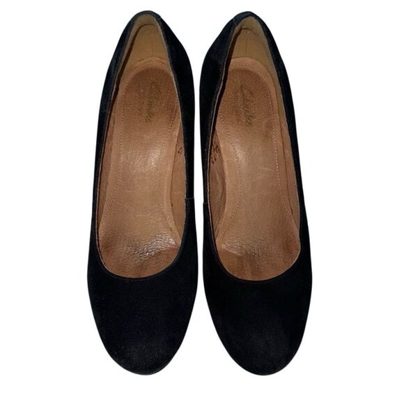Clarks Artisan Comfort Sole Black Suede 3 1/4 " Heels 7.5 Medium - Picture 10 of 16